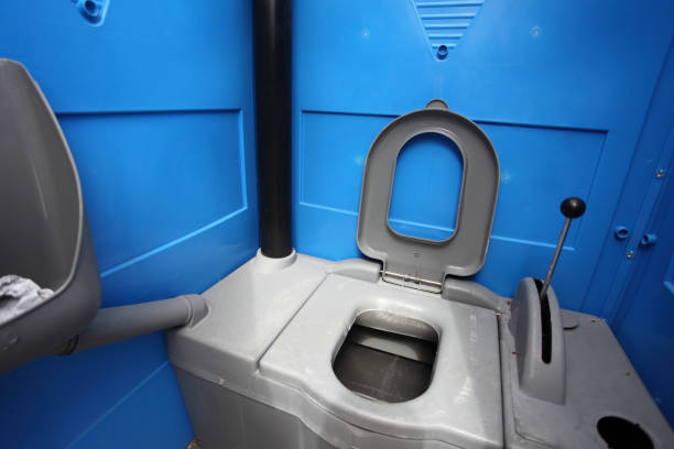 Best Sanitation services for porta potties  in Flora, IL